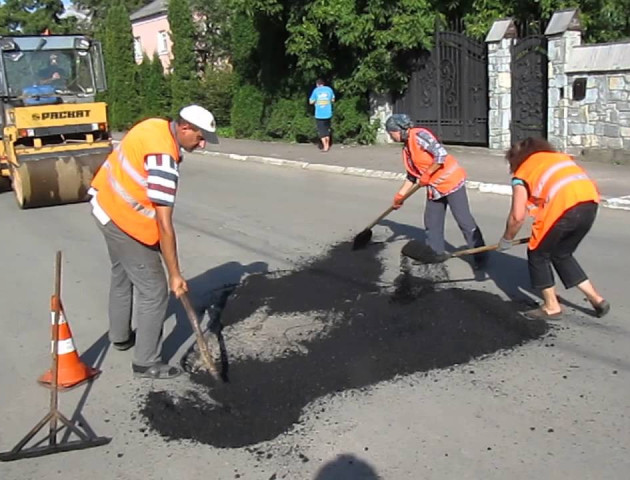 Для служби автомобільних доріг Волині створять нову структуру