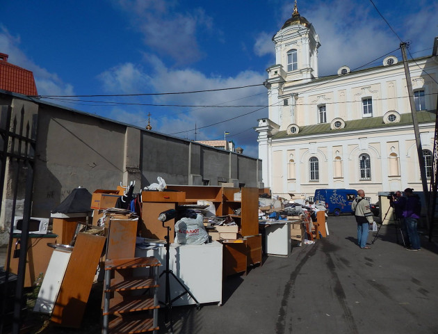 Видавництво «Ініціал» таки покинуло приміщення луцького монастиря