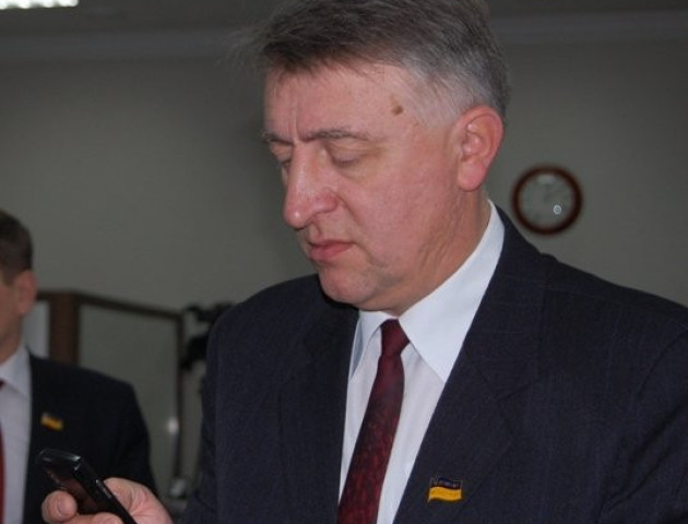 Волинських депутатів просять підтримати будівництво дитсадка в Крупі