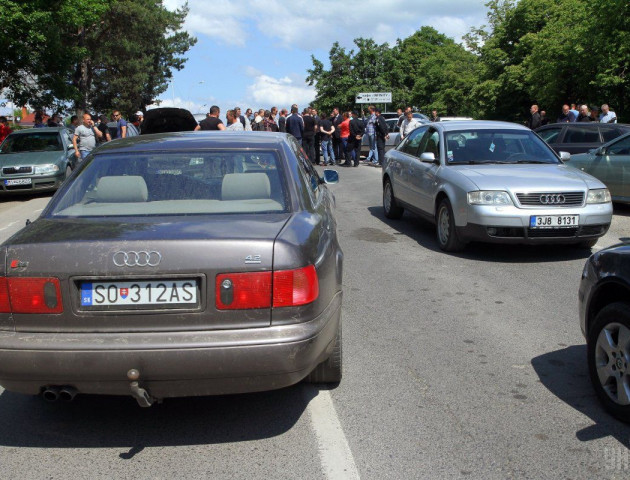 Перемога «євроблях»?: авто на єврономерах хочуть дозволити розмитнювати за тисячу євро