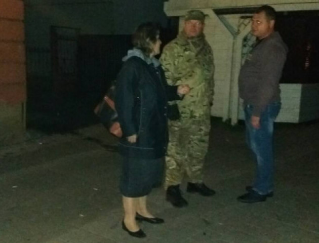 Дві п’яні вчительки хотіли відгамселити лучанина