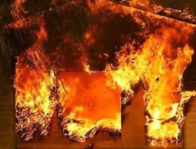 Під час пожежі у власному будинку загинула волинянка