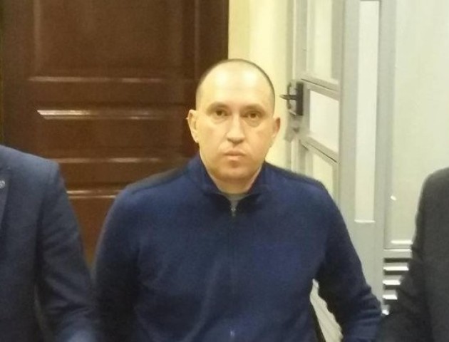 Схема “короля контрабанди”: Силовики провели більше 40 обшуків