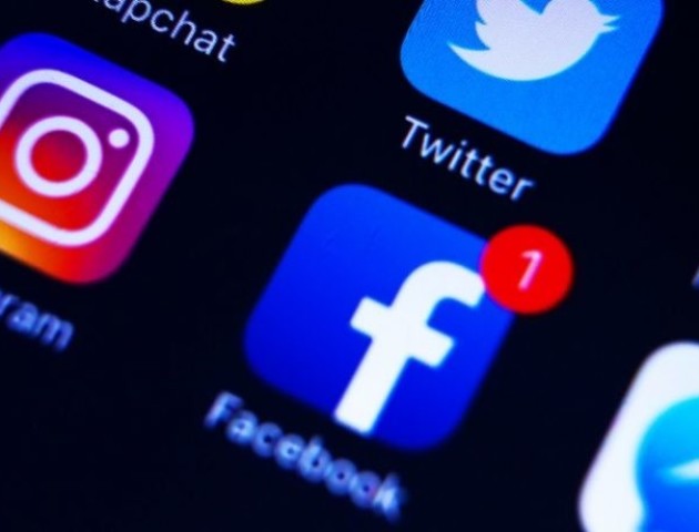 У роботі Facebook та Instagram стався масовий збій
