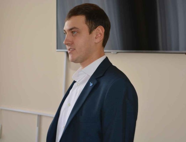 Відомо, хто виграв конкурс на посаду керівника будинку облради