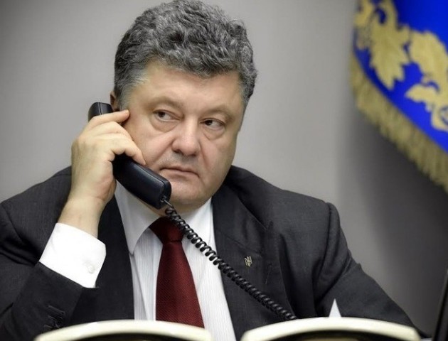 Порошенка допитають як свідка у справі про держзраду Януковича