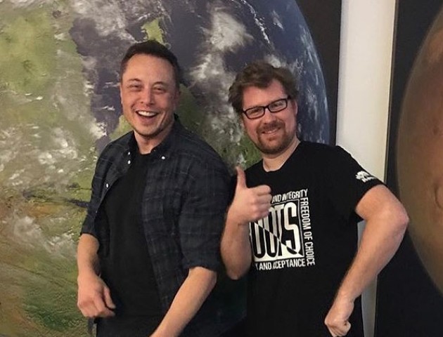Безпілотна Tesla перетне всю Америку із заходу до сходу вже в 2018 році – Маск