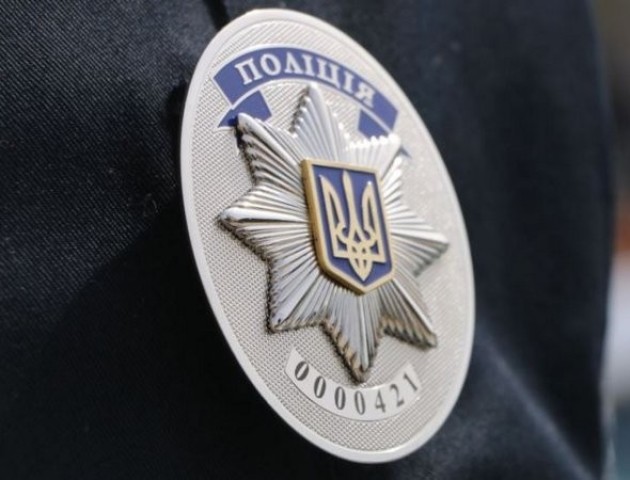 У Володимирі зі складу вкрали 15 ящиків плитки