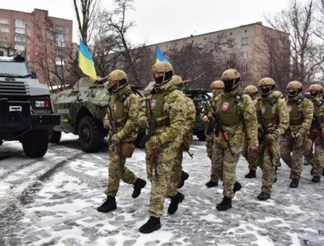 У селі поблизу Луцька в підвалі утримували та катували двох заручників, – ЗМІ