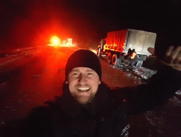 Головний поліцейський Рівного зустрів свій день народження у 8-годинному заторі