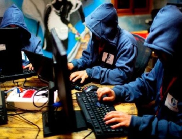 Пентагон: активність російських тролів зросла на 2000%