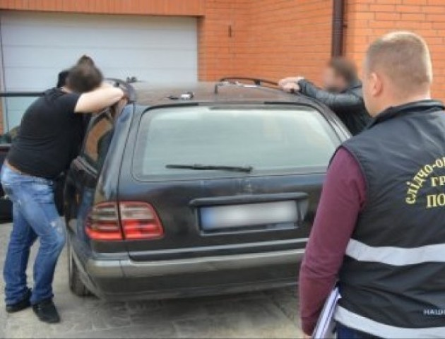 Помічника депутата Волиньради підозрюють у викраденні людини в Луцьку