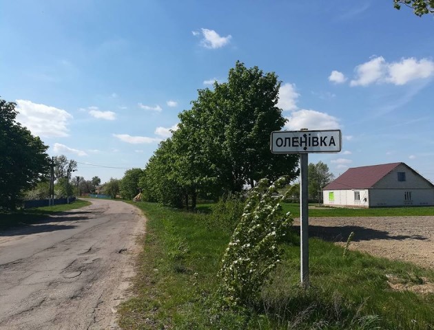Люди втомилися від бездоріжжя: волинську владу благають зробити дорогу Рожище-Колки