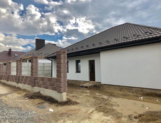 Неподалік Луцька GoHome продає сучасний стильний одноповерховий будинок. ФОТО