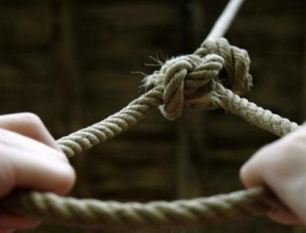 На Волині атовець ледь не звів рахунки з життям