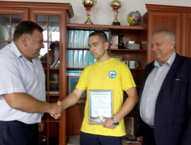 Волинянин виграв Чемпіонат світу з гирьового спорту серед юніорів