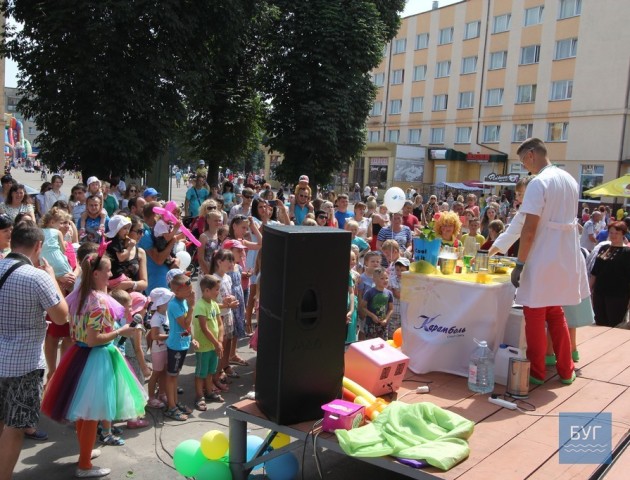 Володимир-Волинський святкує 1030-у річницю міста: як забавлялася малеча. ФОТО