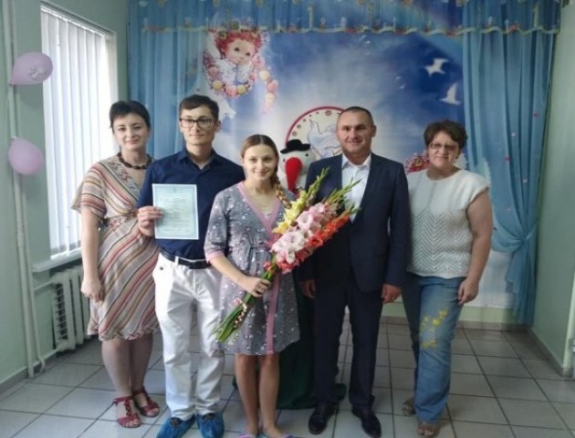 У Луцькому пологовому будинку видали 1500-те свідоцтво про народження дитини. ФОТО