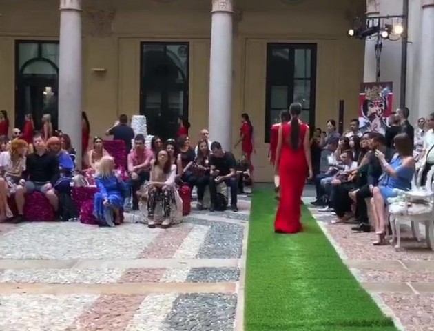 Дизайнерка з Луцька показала відео з тижня моди в Мілані
