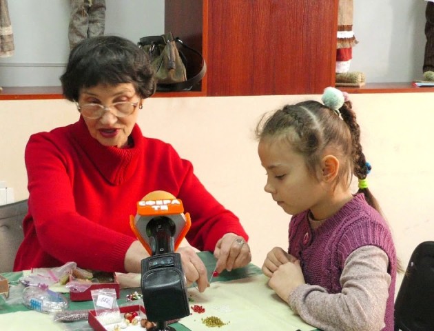 Як у Луцьку діток навчають народним ремеслам. ВІДЕО