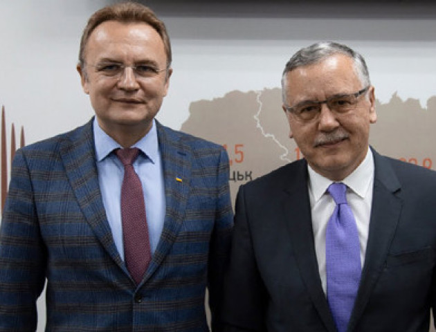 Гриценко і Садовий анонсували можливе об'єднання