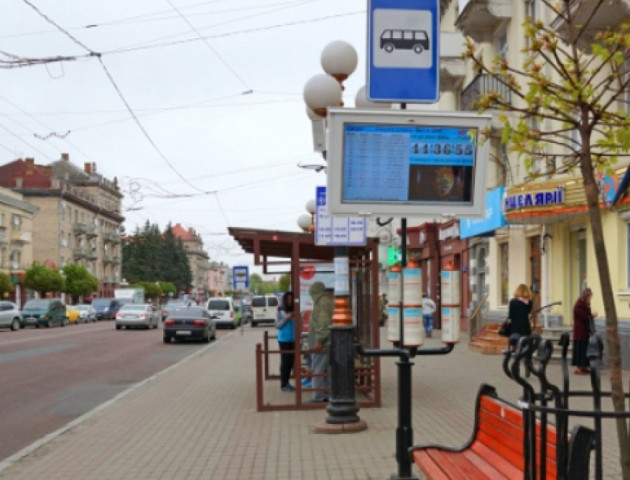 Чому лучанам доводиться чекати маршрутки по півгодини