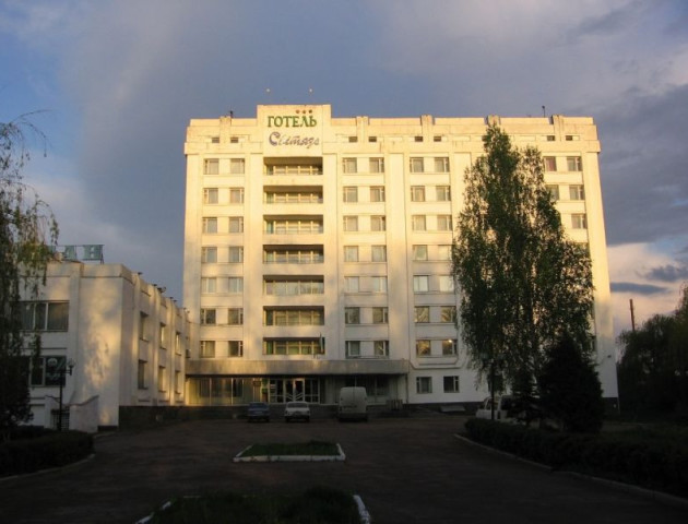 Переселенці скаржаться на жахливі умови проживання в готелі «Світязь»