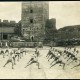 Як у 1939 біля Луцького замку займалися «гімнасти». РЕТРОФОТО